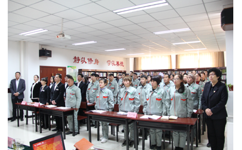 揚帆起航正當(dāng)時、乘風(fēng)破浪再出發(fā)